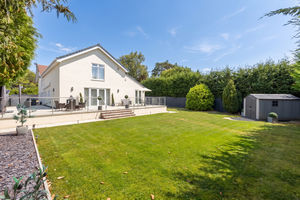 Photo 3- click for photo gallery